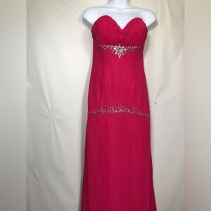 My Fashion Style fuchsia Size medium NWT Prom Evening Dress